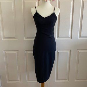 Black spaghetti knee length dress - S